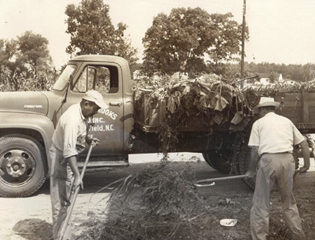 Vintage picture of Community Clean-Up